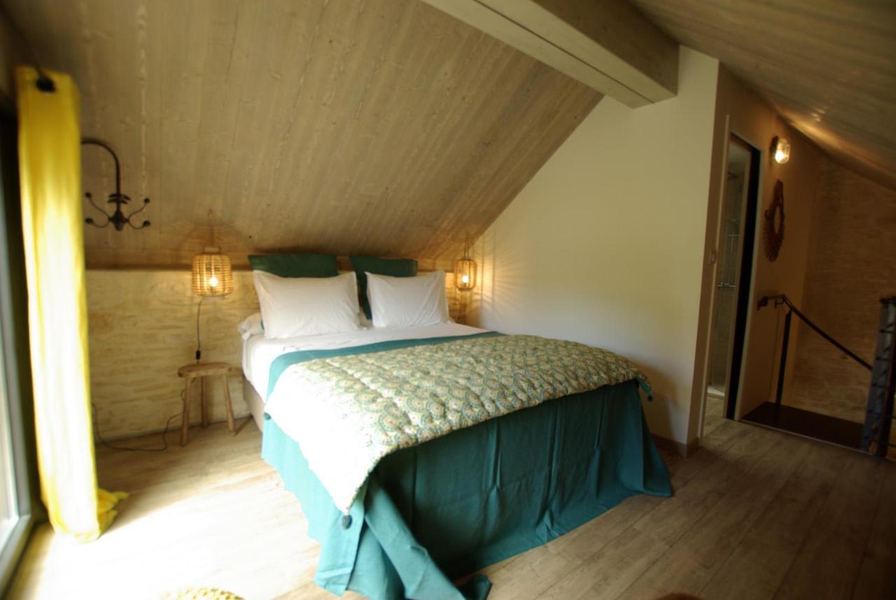Le Clos Des Songes Saint-Leon-sur-Vezere Buitenkant foto
