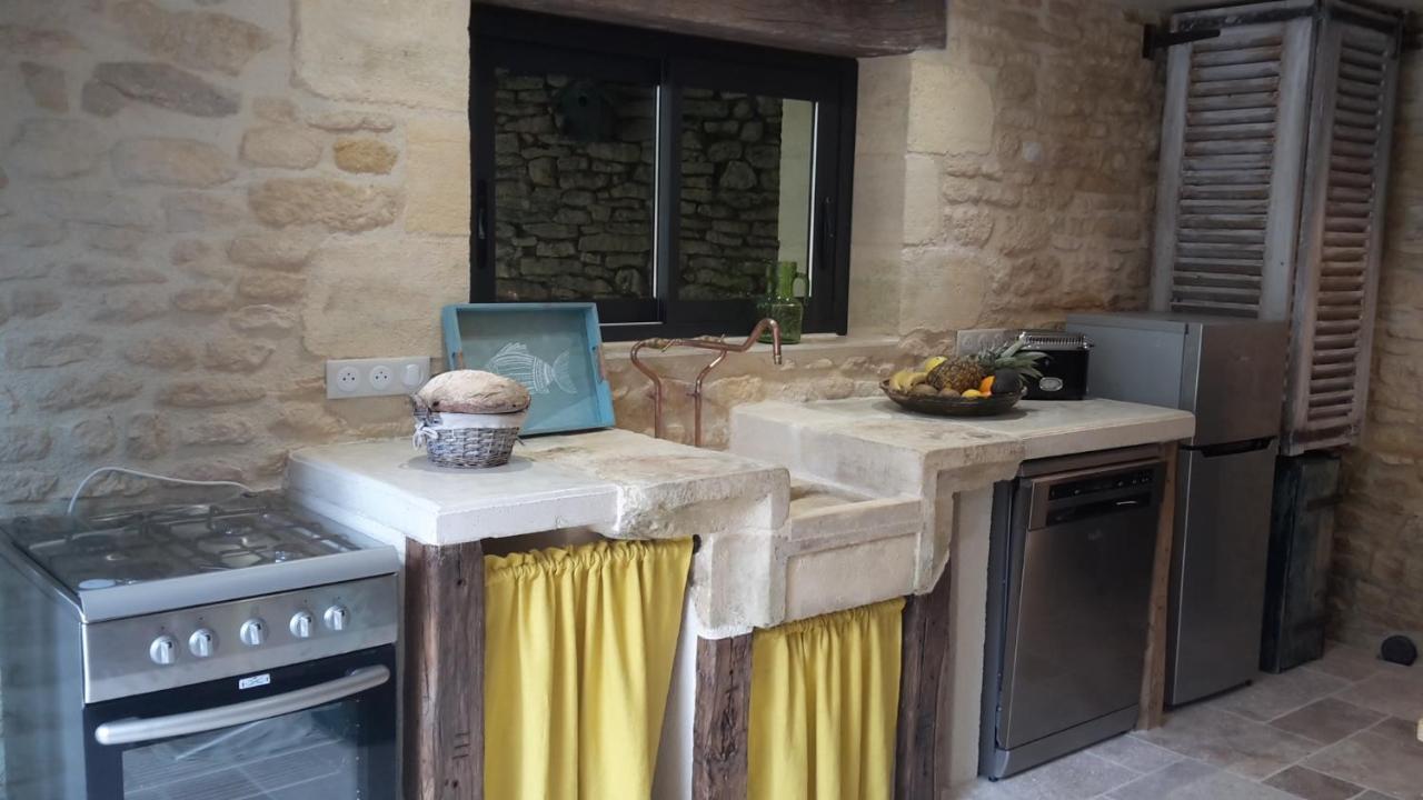 Le Clos Des Songes Saint-Leon-sur-Vezere Buitenkant foto